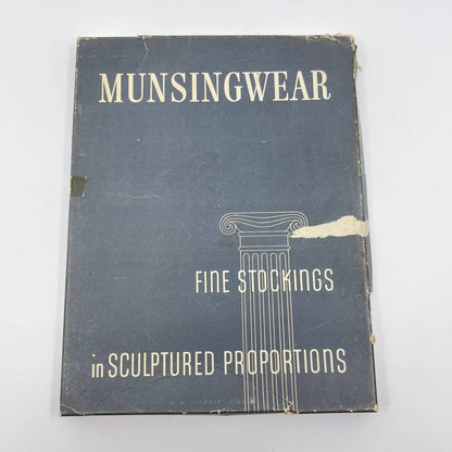 Vintage Munsingwear Fine Stockings in Sculptured Proportions BOX Only TF7