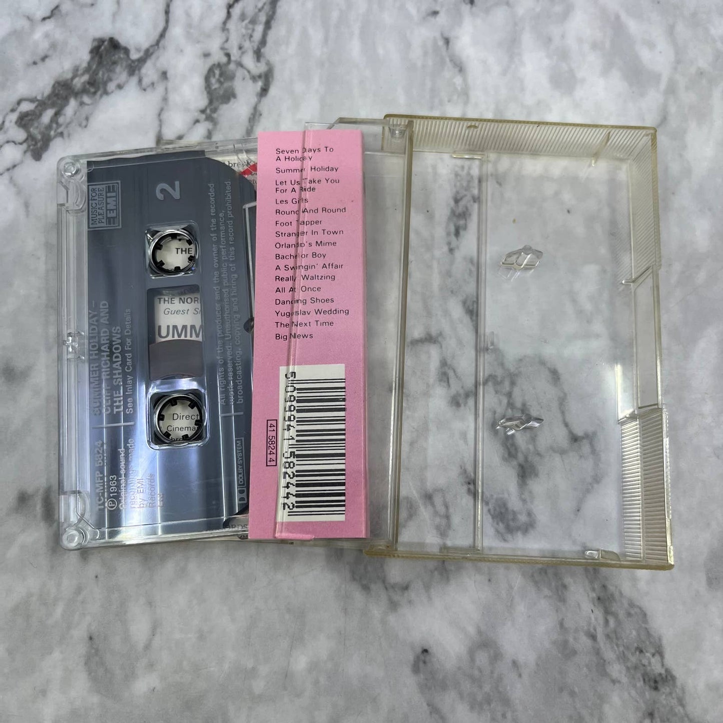 Cliff Richard and the Shadows - Summer Holiday - Cassette Tape TD8-70