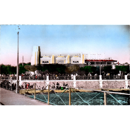 Andernos Gironde La Passerelle et le Miami Original Postcard P2-1