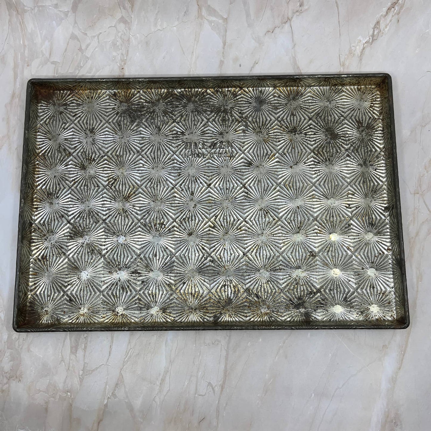 Ovenex Starburst N-10DL USA Cookie Sheet Jelly Roll Pan 11x16” TI7