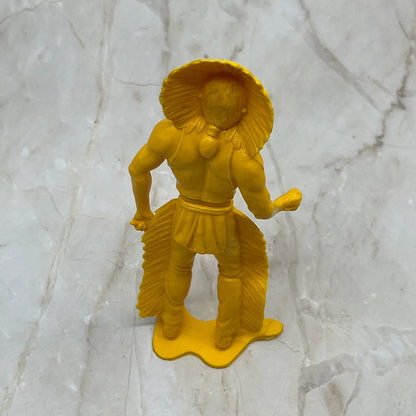 Plastic Yellow Indian Chief Native American Toy Old Vintage 5.5” TC9-T1