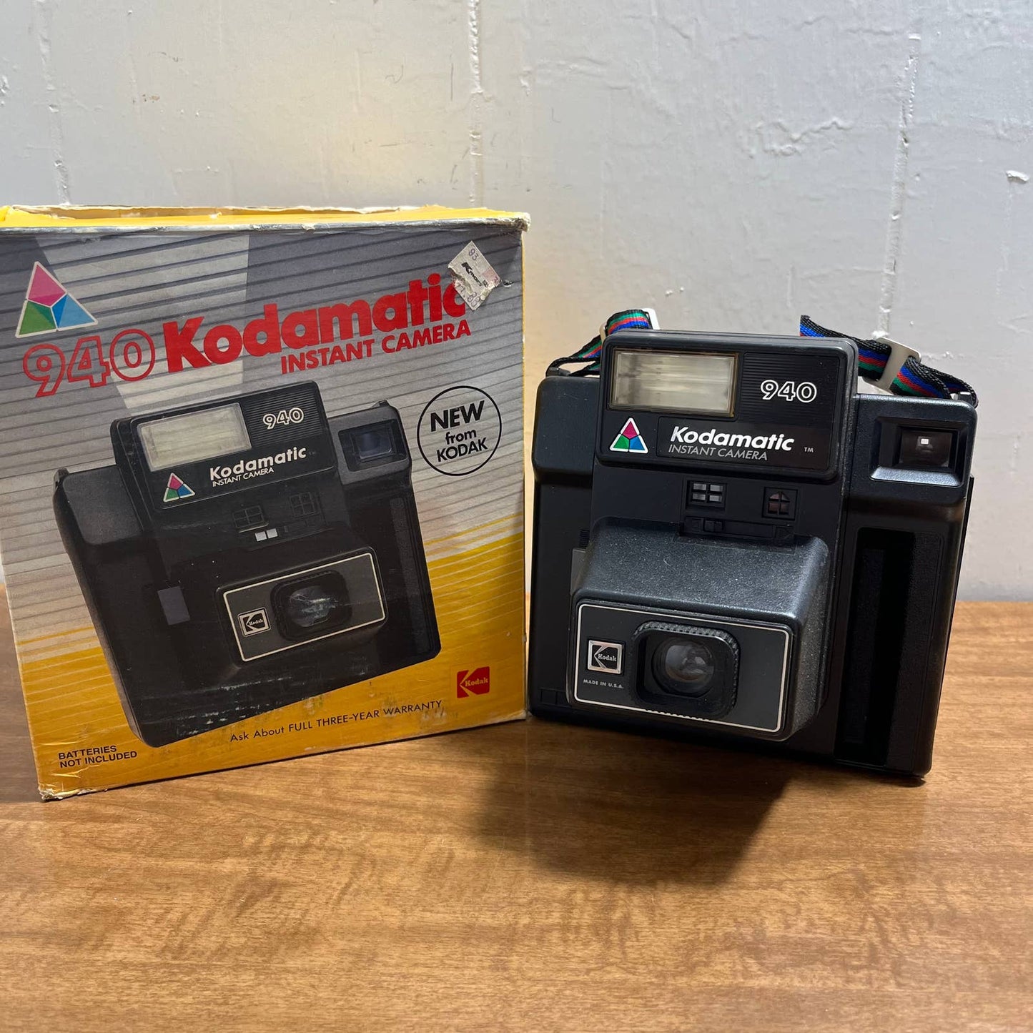 Vintage Kodak Kodamatic 940 w/ ORIGINAL BOX Instant Camera Polaroid TG9