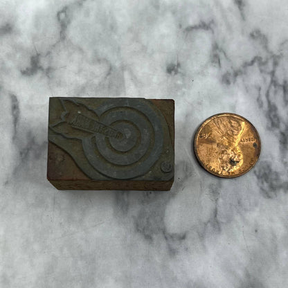 Vintage Printing Printers Block Plate Bullseye Dart "Hits The Mark" TJ51
