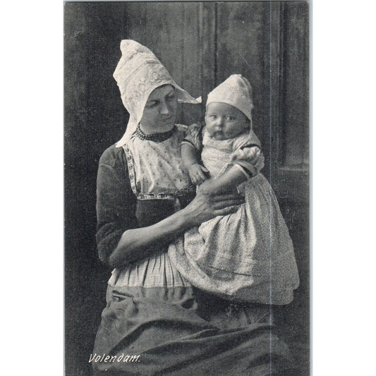 Dutch Woman in Bonnet With Baby Volendam Original Postcard P2-4