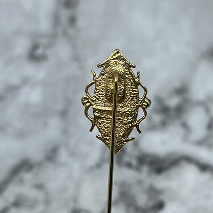 Vintage Avon Victorian Style Cameo with Faux Pearls Gold-Tone Stick Pin SE6