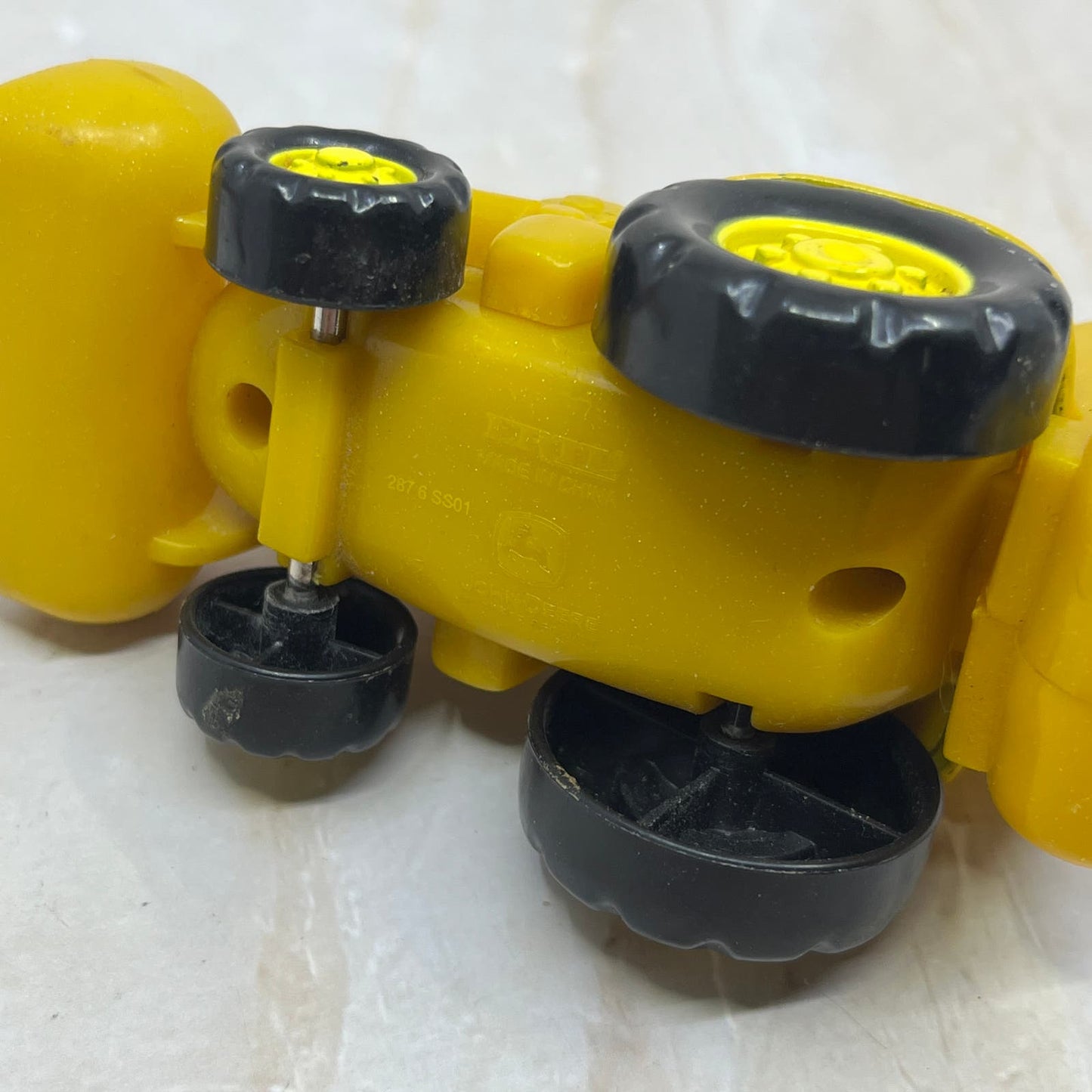 John Deere ERTL Kids Johnny Yellow Farm Tractor Toy Loader Heavy Duty TE5-S2