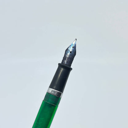 Vtg Sheaffer Translucent Green Fountain Pen SD7
