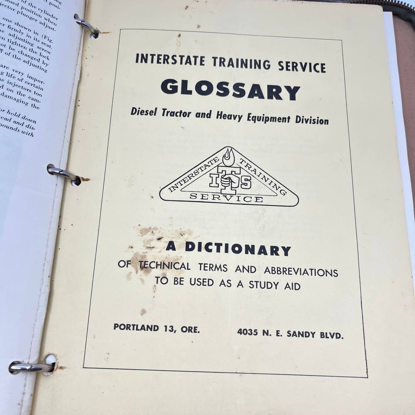 1945 Interstate Training Service Diesel Tractor & Heavy Equipment Manual Lot BA3