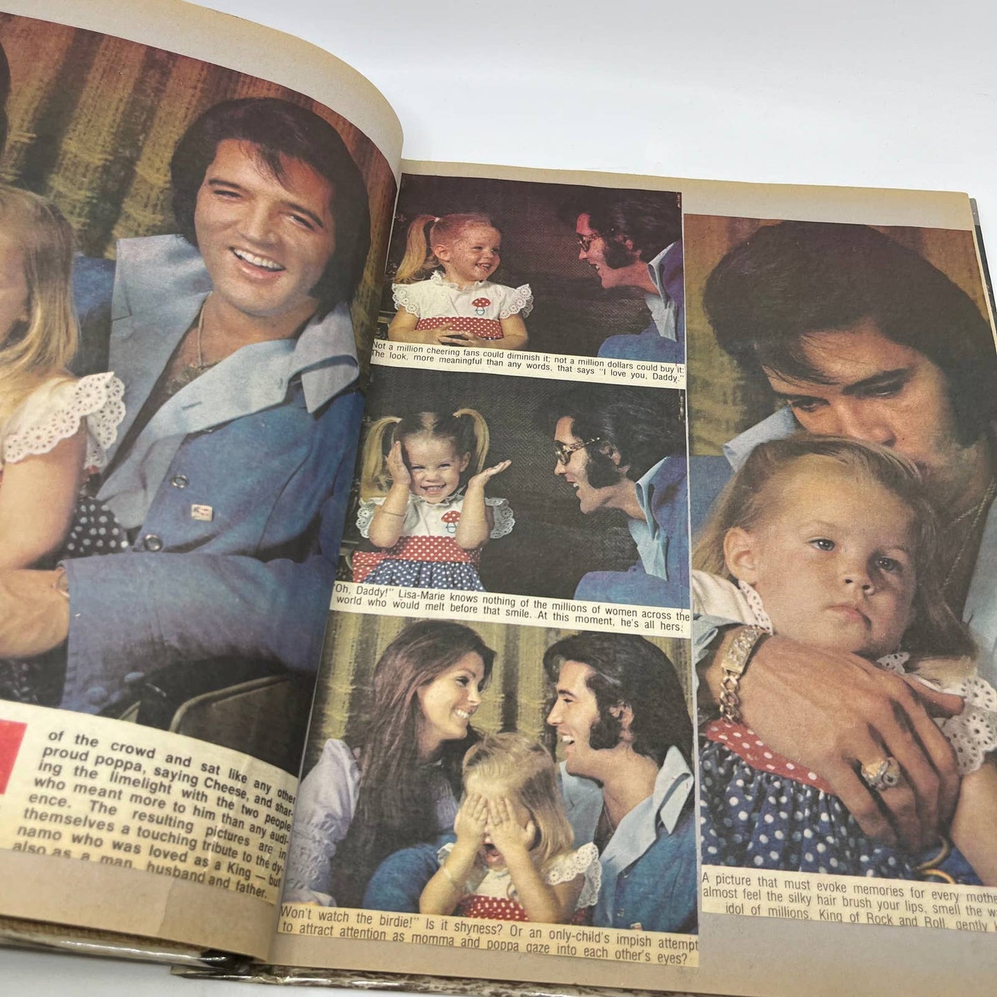 1970s Elvis Scrapbook Album Handmade Clippings & Photos TI6