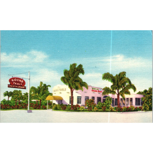 The Round Table Restaurant St. Petersburg Florida Original Postcard P2-4