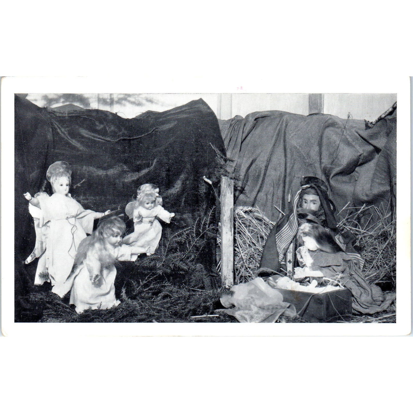 Tasha Tudor's Old Fashioned Dolls - The Nativity Original Postcard PB8