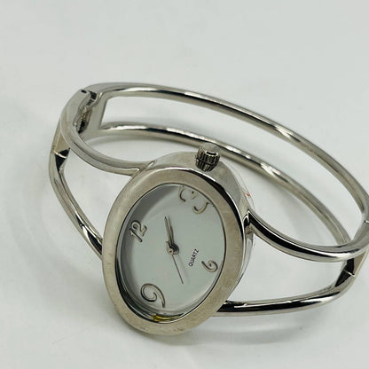Vintage Silver Tone Watch Metal Bracelet Style Band SA9