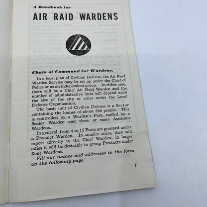 1941 WWII A Handbook for AIR RAID WARDENS Office of Civilian Defense TG6