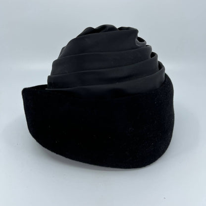 Vintage Black Wool Air Hostesses Cocktail Fascinator Pillbox Hat Millinery HB1