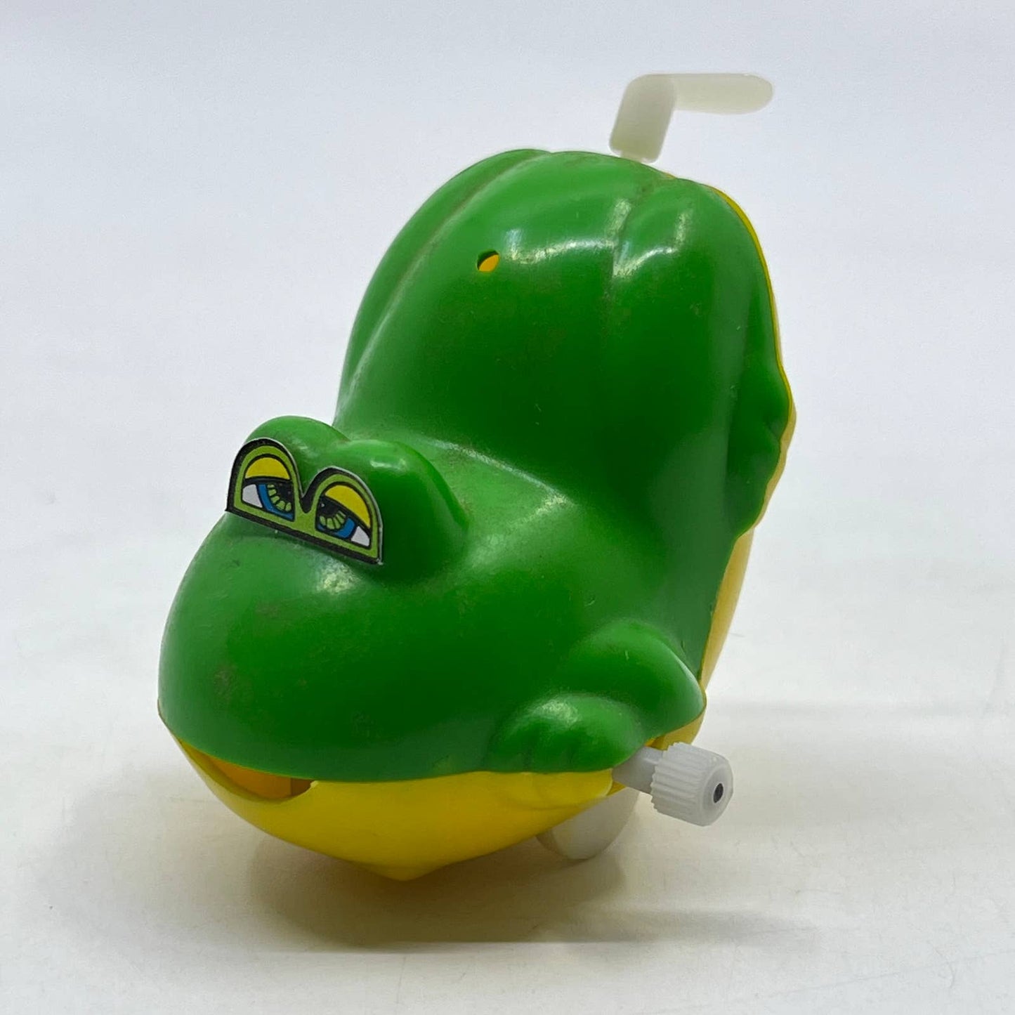 1981 Bandai Wind Up Splashies Swimming Frog Hong Kong WORKS 2" TH7