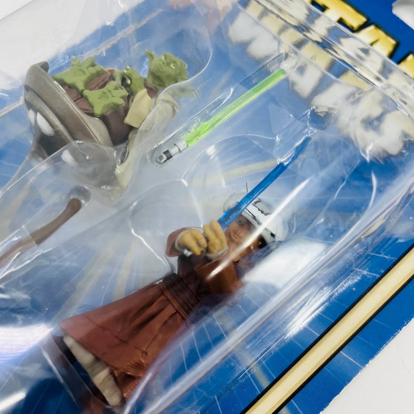 Star Wars SAGA Series 03 #15 Yoda & Chian Attack of Clones NEW IN BOX TD9