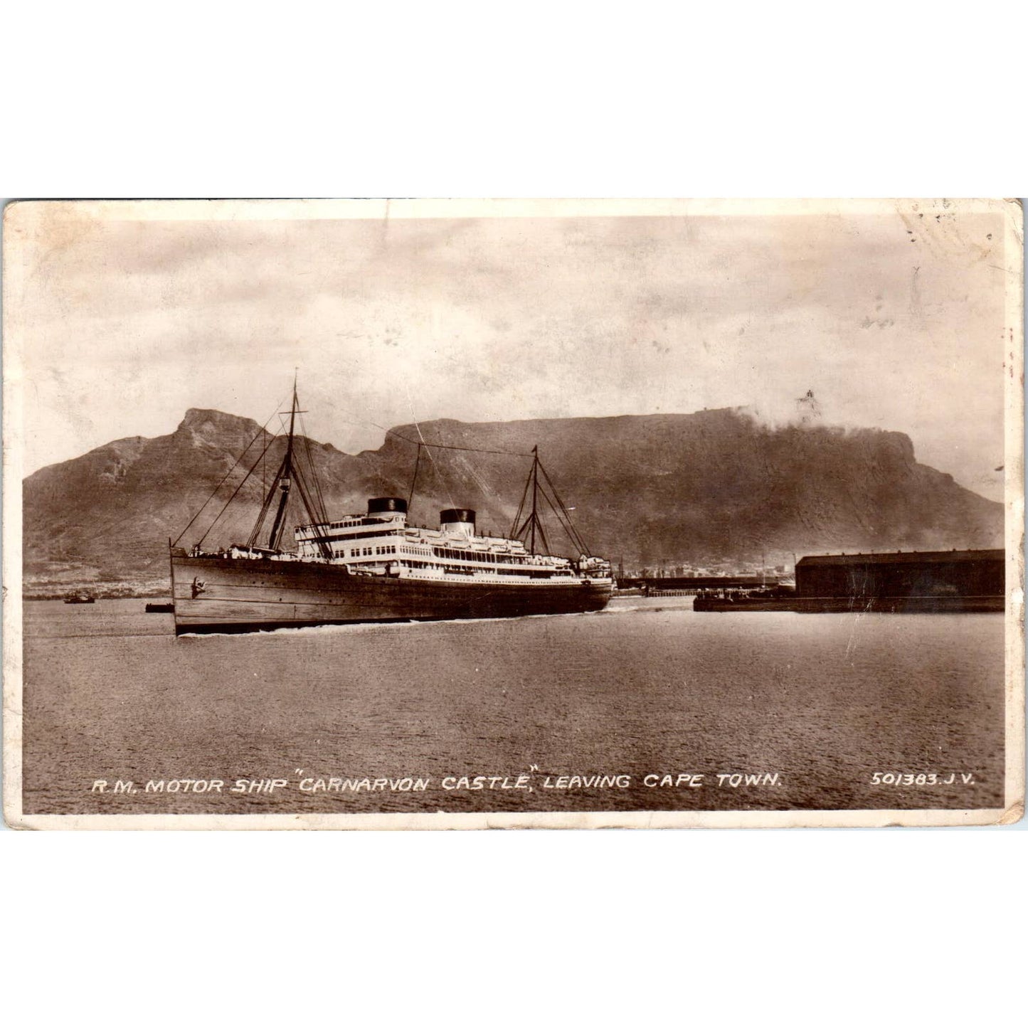RM Motor Ship Carnarvon Castle Cape Town - Original RPPC Postcard TJ9-P1