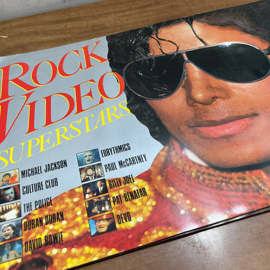 ROCK VIDEO SUPERSTARS book 1984 Michael Jackson Sting Bowie Billy Joel Devo TH1