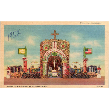 Front View of Grotto at Dickeyville Wisconsin Original Postcard TJ9-P3