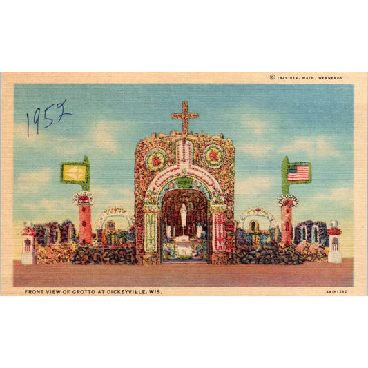 Front View of Grotto at Dickeyville Wisconsin Original Postcard TJ9-P3