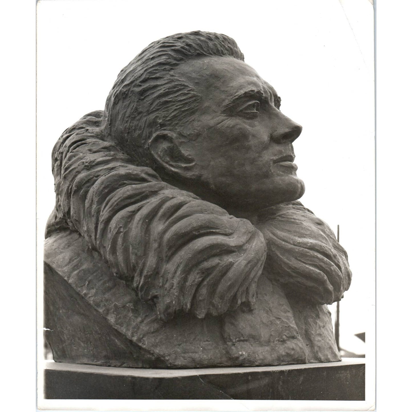 c1970 Original Photograph Richard Byrd Statue Dunedin New Zealand 8x10" AD6