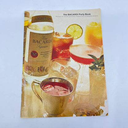 1970s The Bacardi Party Book of Rum Cocktail Drink Recipes TC6