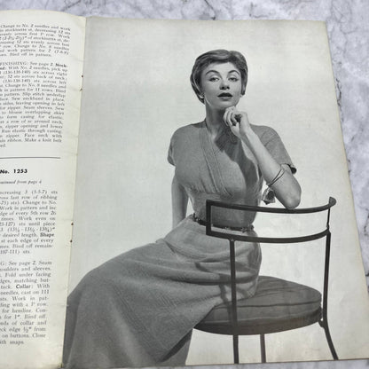 1954 Vintage Spelinnerin Hand Knit Fashions Pattern Instruction Book TJ3