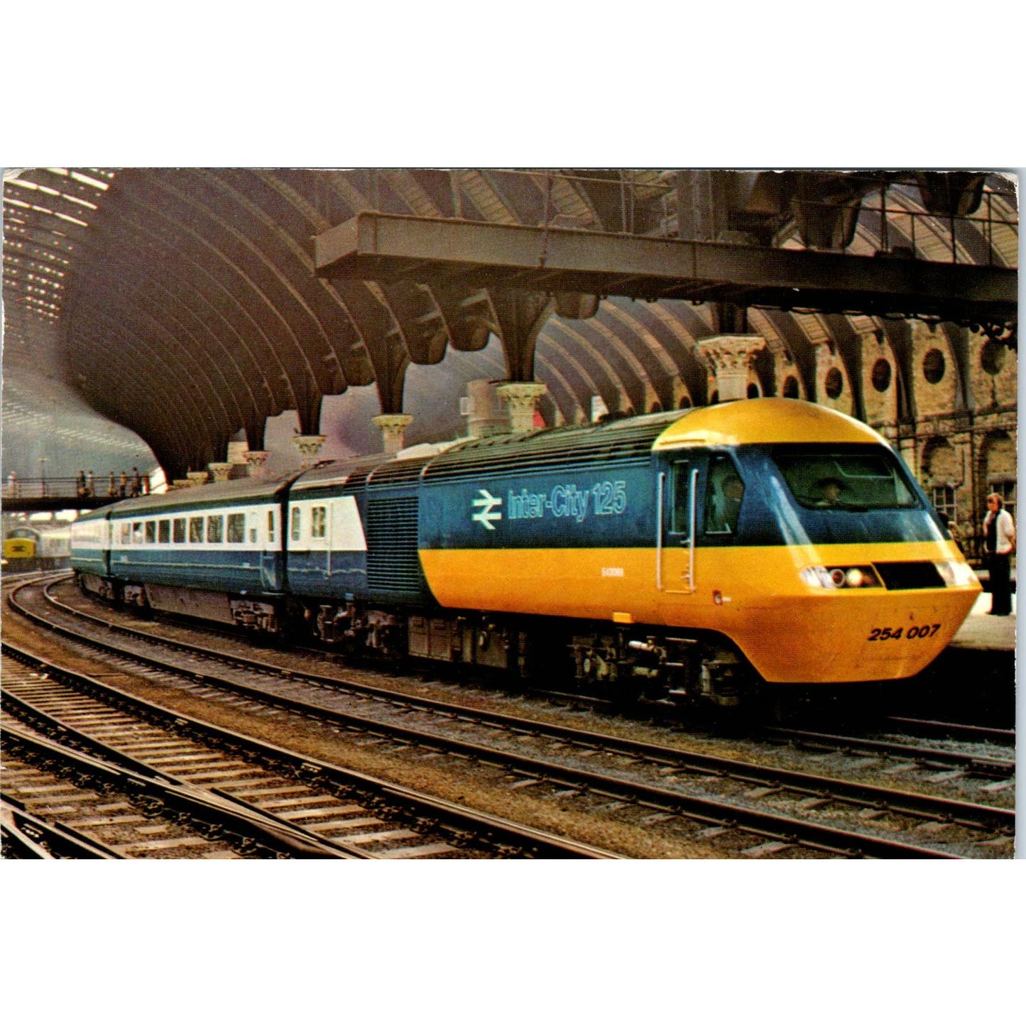 Vintage Postcard British Rail's H.S.T. Inter-City 125 Train SE8