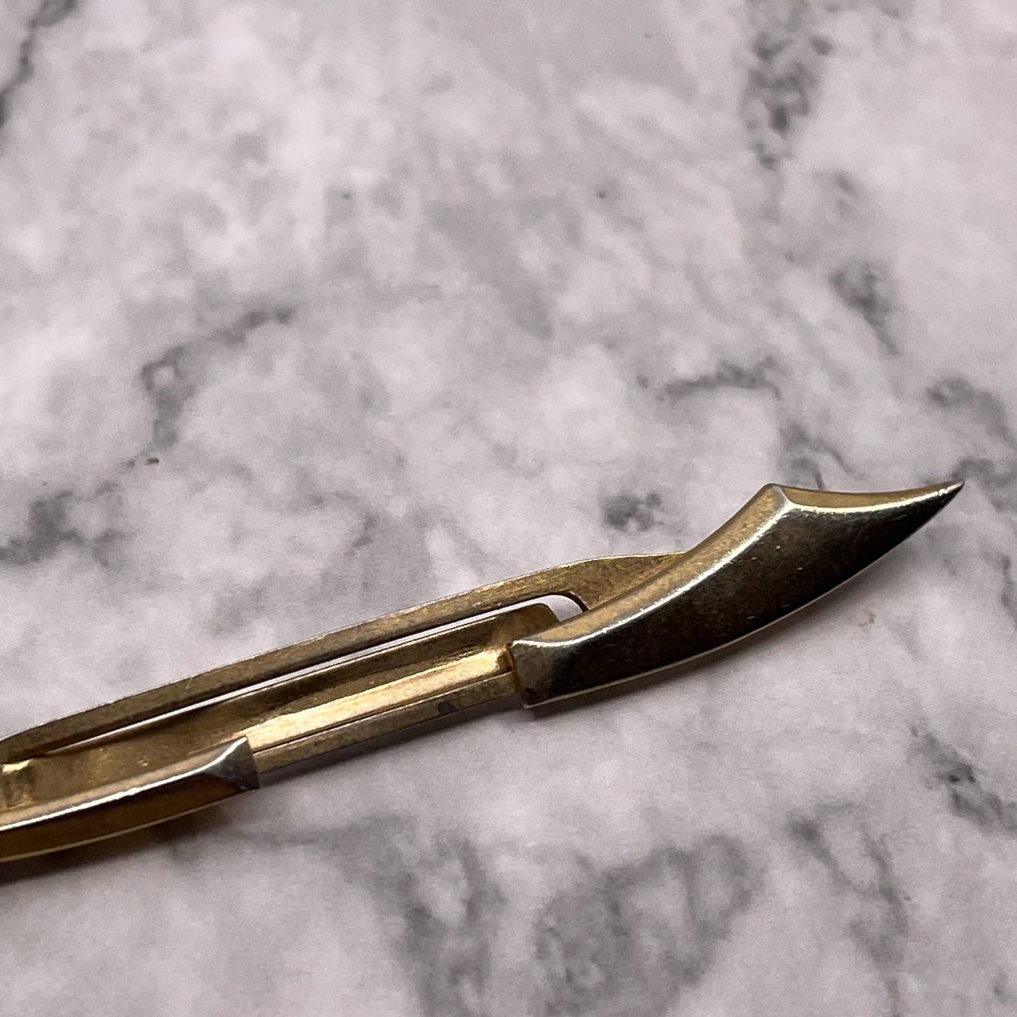 Swank Gold Tone Pommel Scimitar Sword Cutlass Rapier Tie Clip Bar Clasp SA2