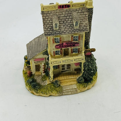 LIBERTY FALLS The Gold Nugget Tavern Miniature Village 1993 #AH28 TD4