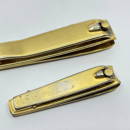 1957 Nail Clipper Set Leather Pouch Farmer’s Coop Elevator Co Thompson IA SD3