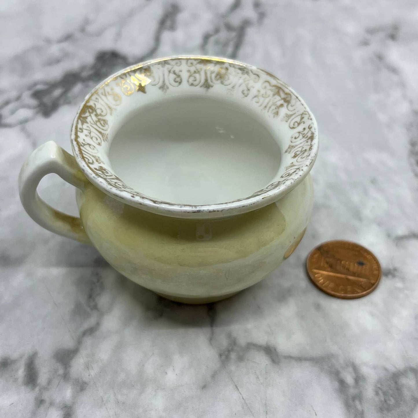 Vintage Porcelain Lusterware Sugar Bowl Doll Tea Party 2” TJ5
