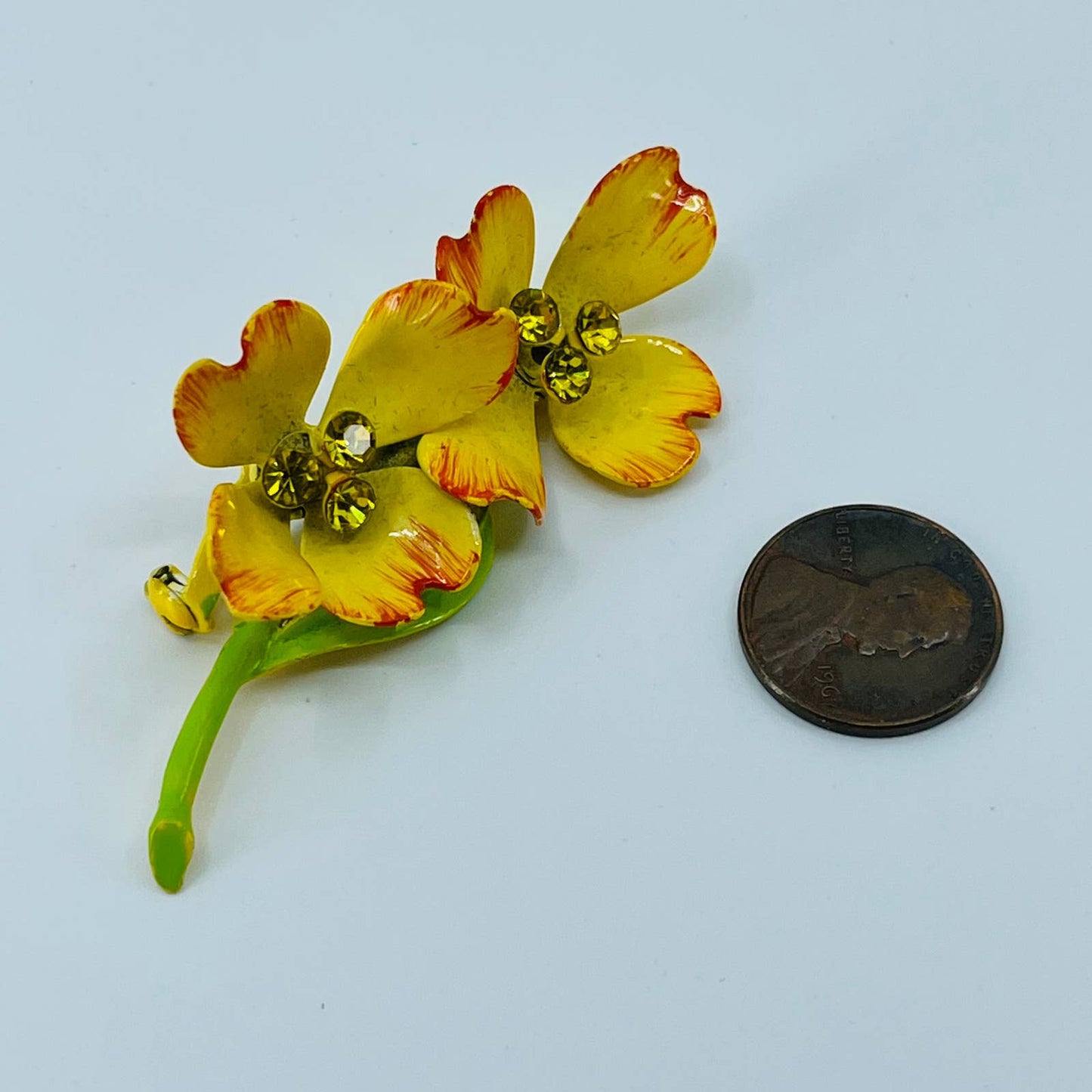 1960s Enamel Yellow Pansies Flowers Brooch SB2