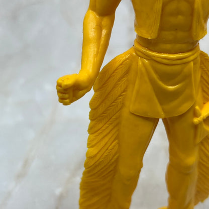 Plastic Yellow Indian Chief Native American Toy Old Vintage 5.5” TC9-T1
