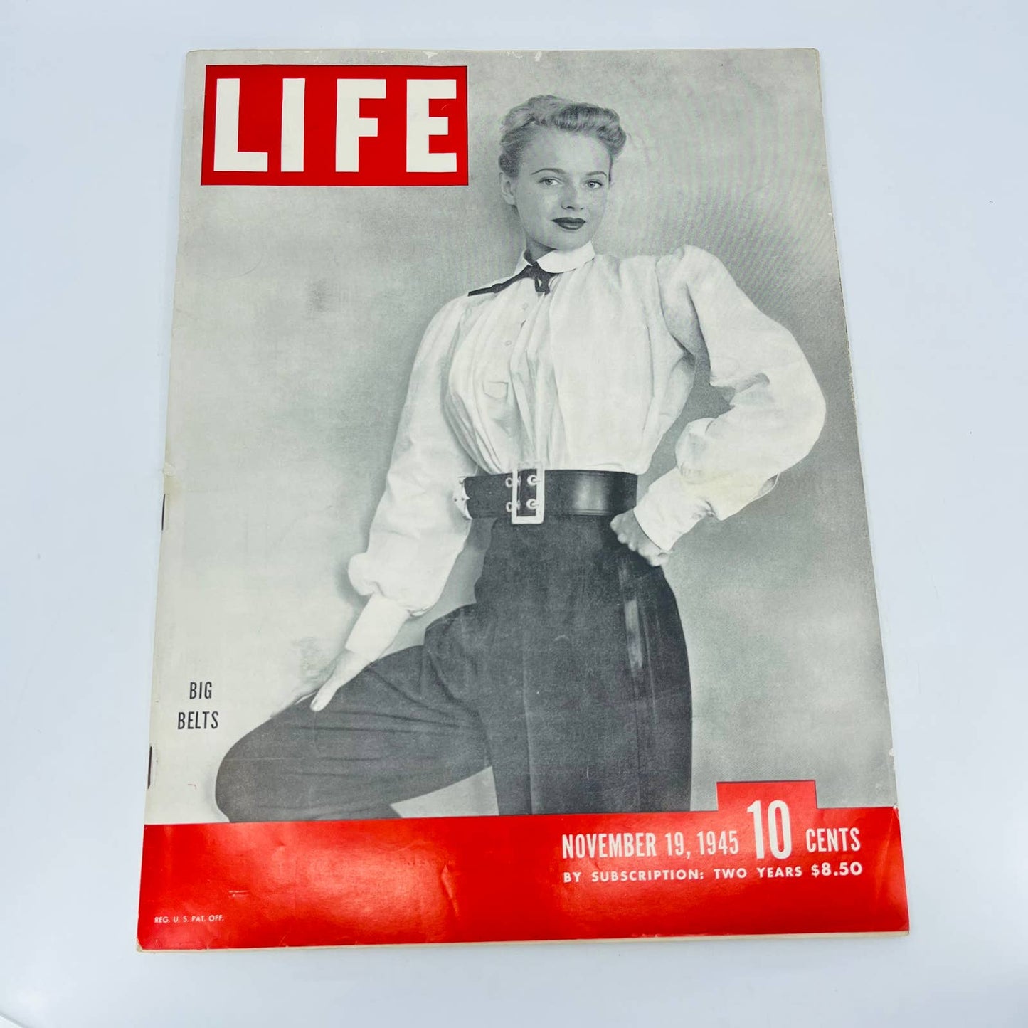 LIFE MAGAZINE - NOVEMBER 19, 1945 - ATOMIC, ARMY FOOTBALL, JUDY GARLAND, BERGMAN