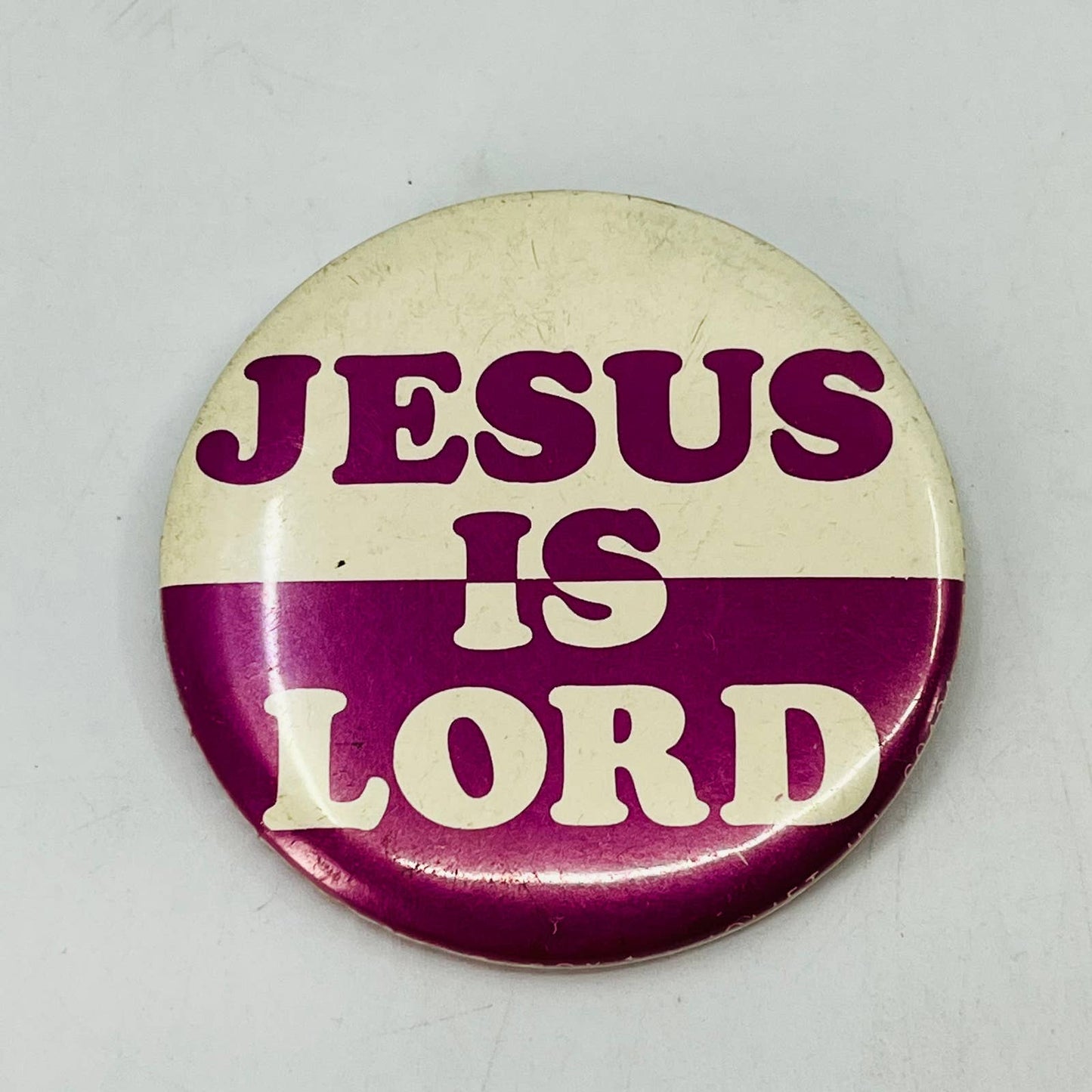 1972 Jesus is Lord Pin Pinback Button SB9