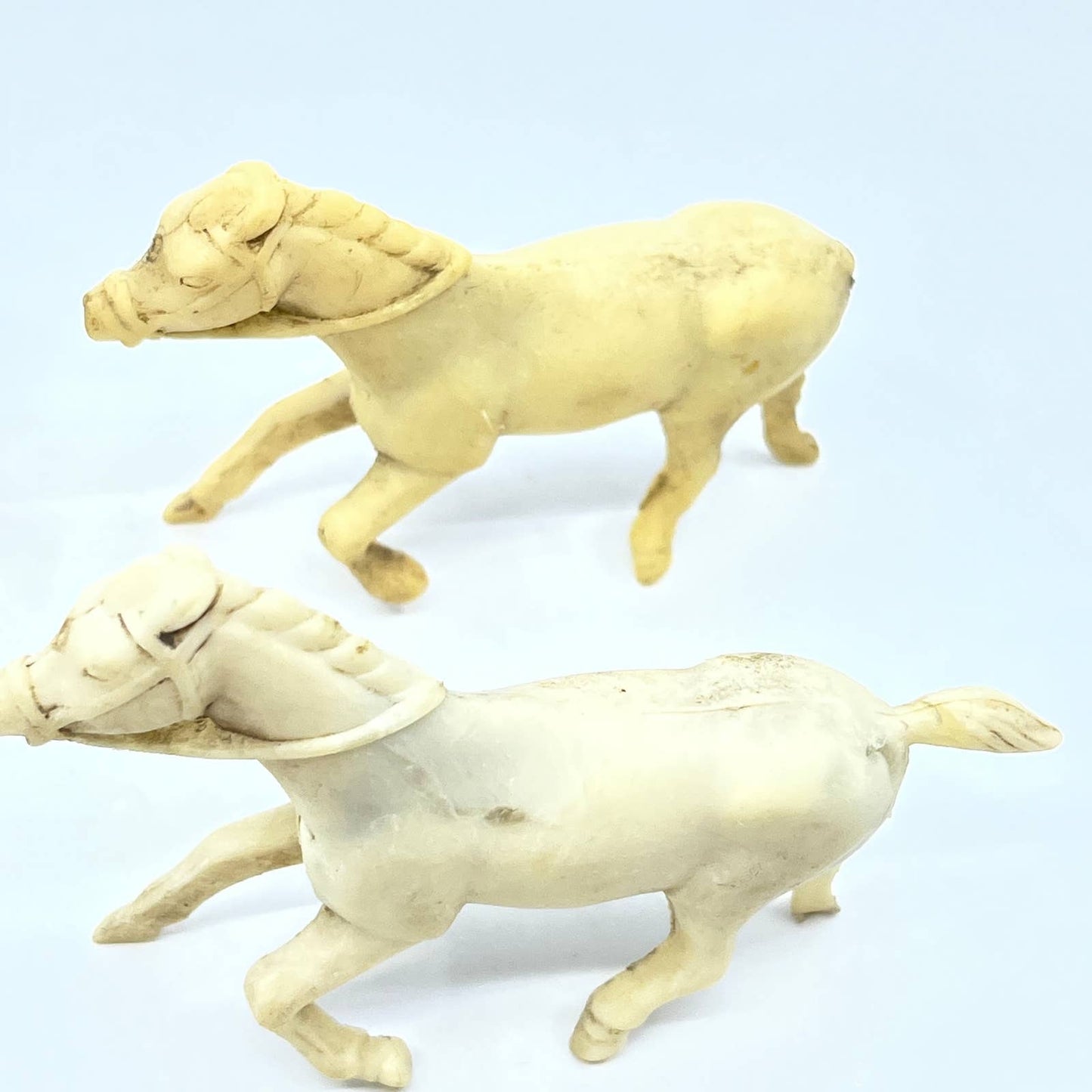 1950s-60s Lot of 4 Plastic Toy Horses Cowboys & Indians Marx Western SD7