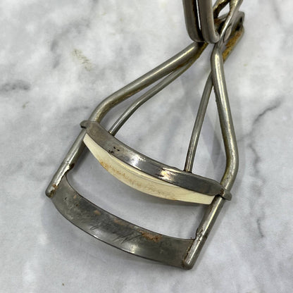 Vintage Maybelline Expert Eyes Metal Eyelash Curler TJ1