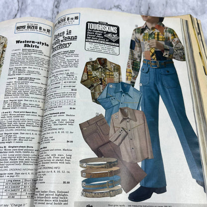 Sears Catalog 1976 Fall Winter - Fashion, Kids, Home, Tools Minneapolis S2
