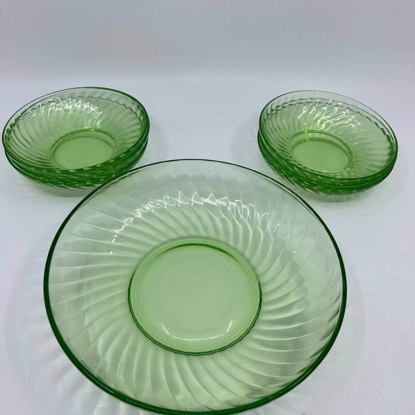 Federal Glass Uranium Glass Swirl Pattern Serving Bowl & Berry Bowl Set TI1