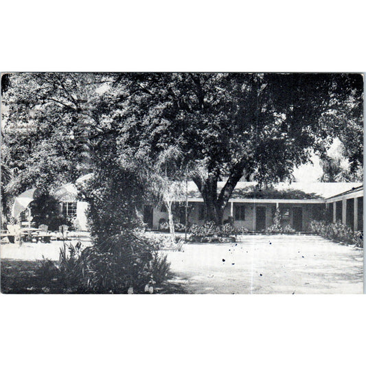 Lindale Hotel Court Frank Wagner Tampa Florida Original Postcard P2-4
