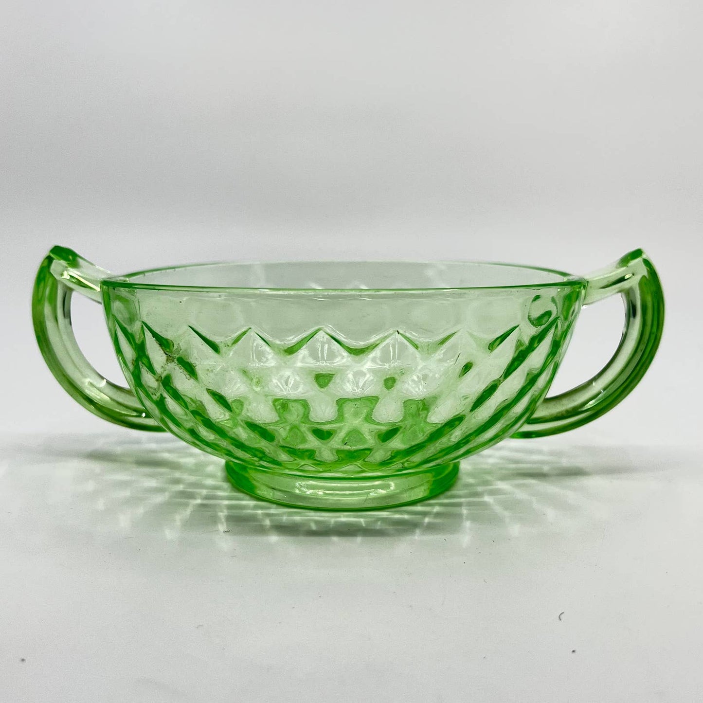 Imperial Glass DIAMOND QUILTED Green 2-Handled Cream Soup Bowl TE7
