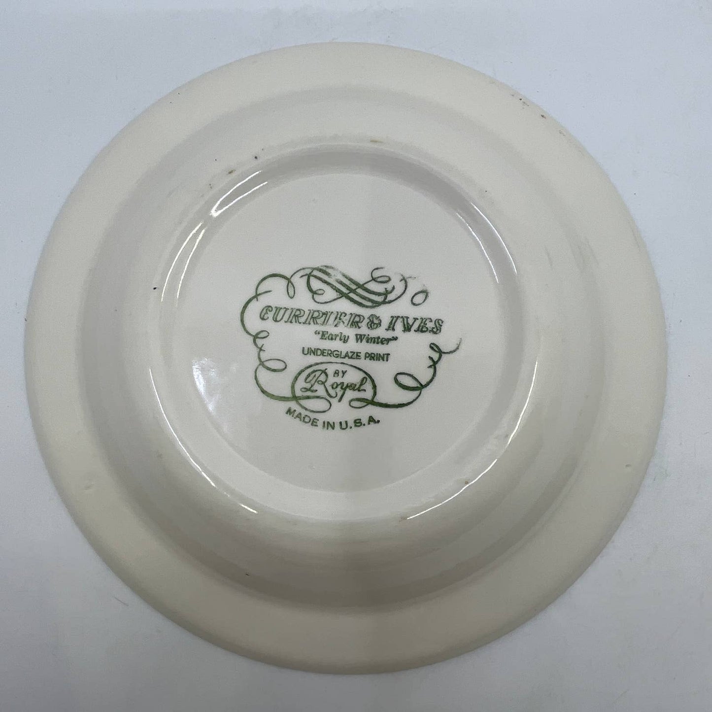 Royal China Currier and Ives Soup/Salad Bowl  8 1/2" Early Winter Blue TI3-2