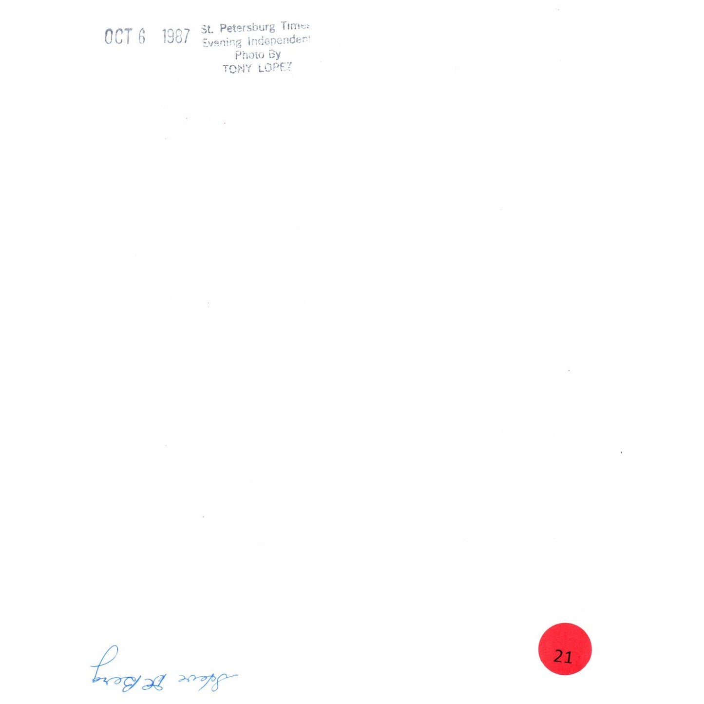 1987 Original Press Photo Golf Bucs Quarterback Steve DeBerg Golfing 8x10" AD2-1