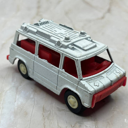 Vintage Tootsie Toy 4" White “Rescue Van” Ambulance Vehicle Made In USA TC5-S2