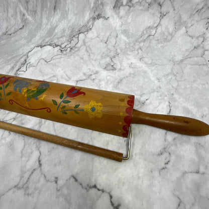 VTG Kitsch Rooster Wood Rolling Pin Kitchen Towel Holder Hand Painted 19" TI7