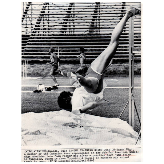 1967 Press Photo Track High Jump Susan Nigh Pan American Games 8x10" AD2