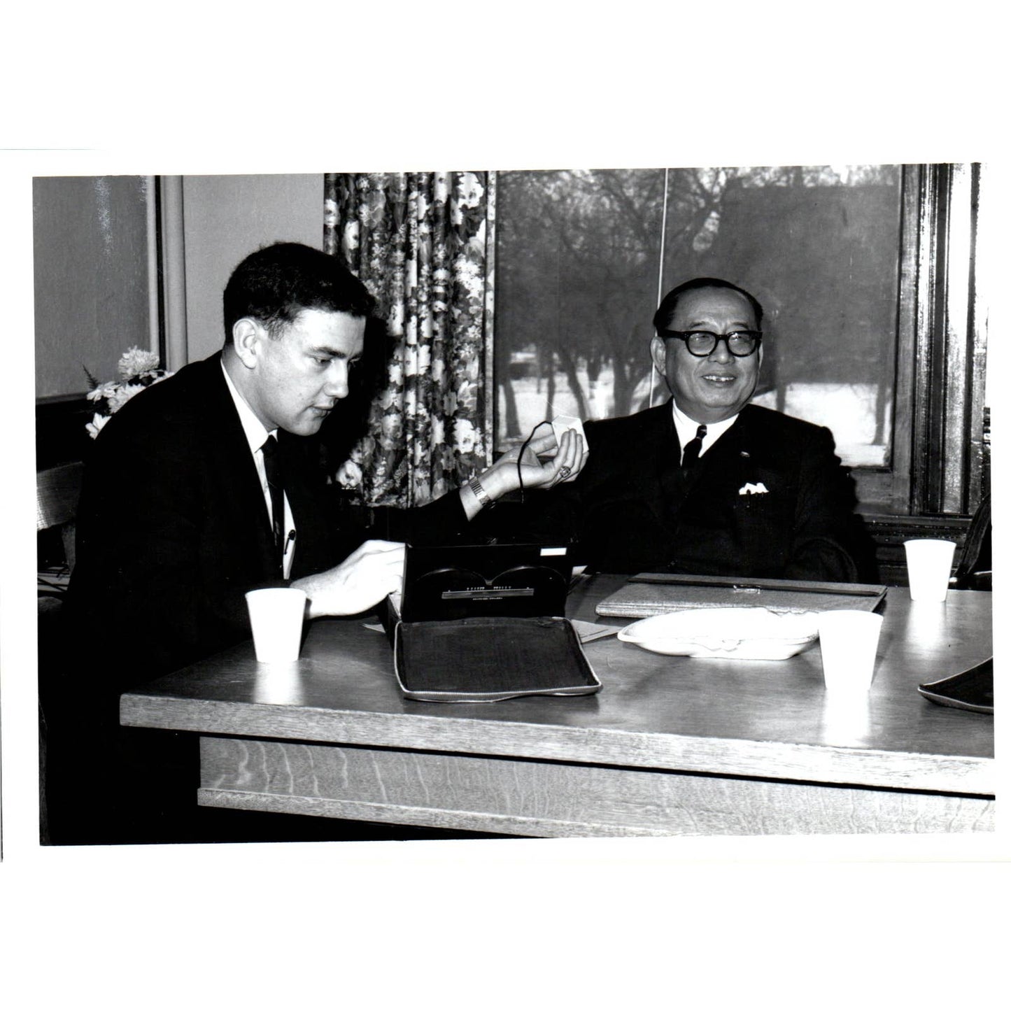 Press Conference Sukich Nimmanheminda WNAX 1967 Original Photo 5x7 TK1-P5-2