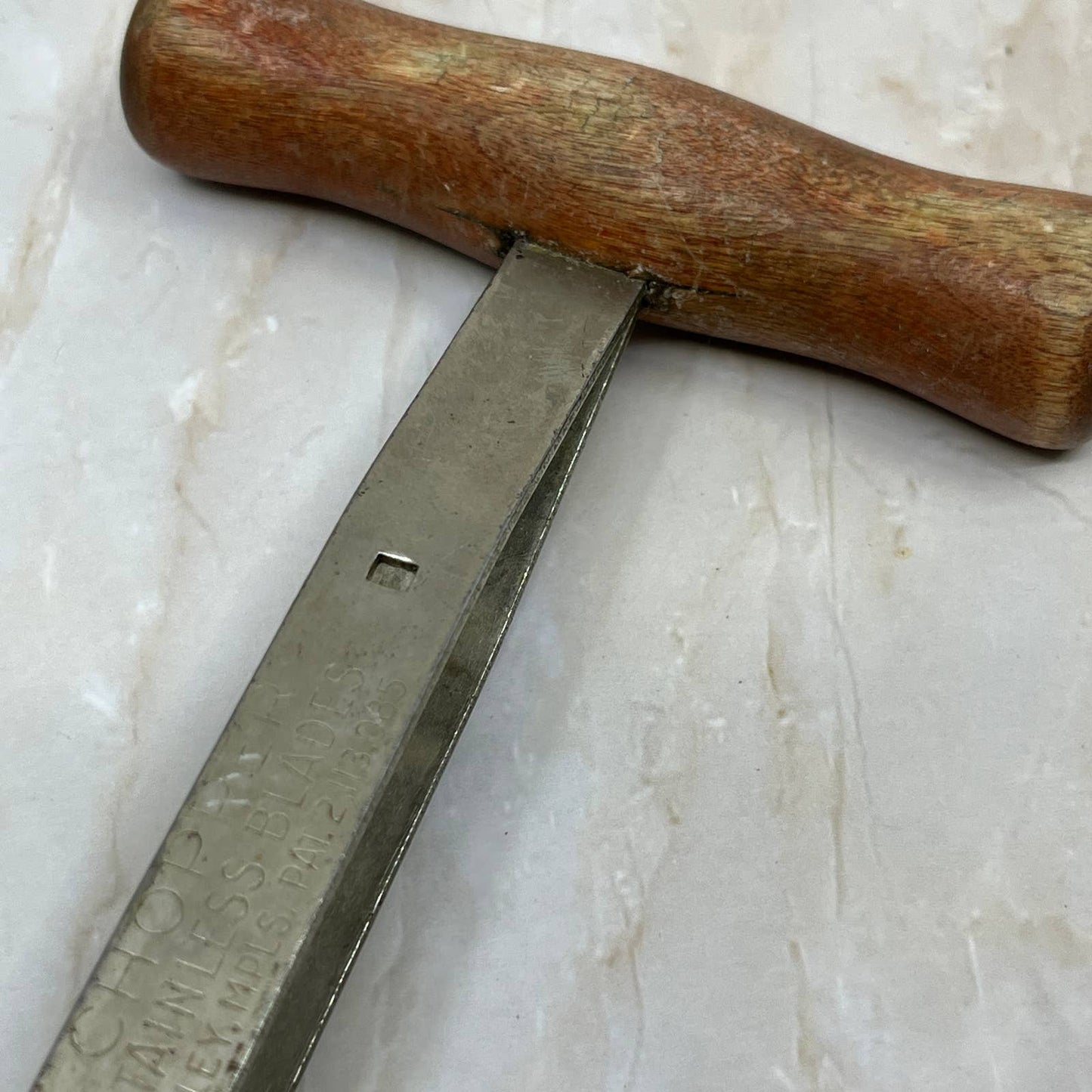 Vintage Red Wood Handled Foley Food Chopper Slicer 2 Blade TI7
