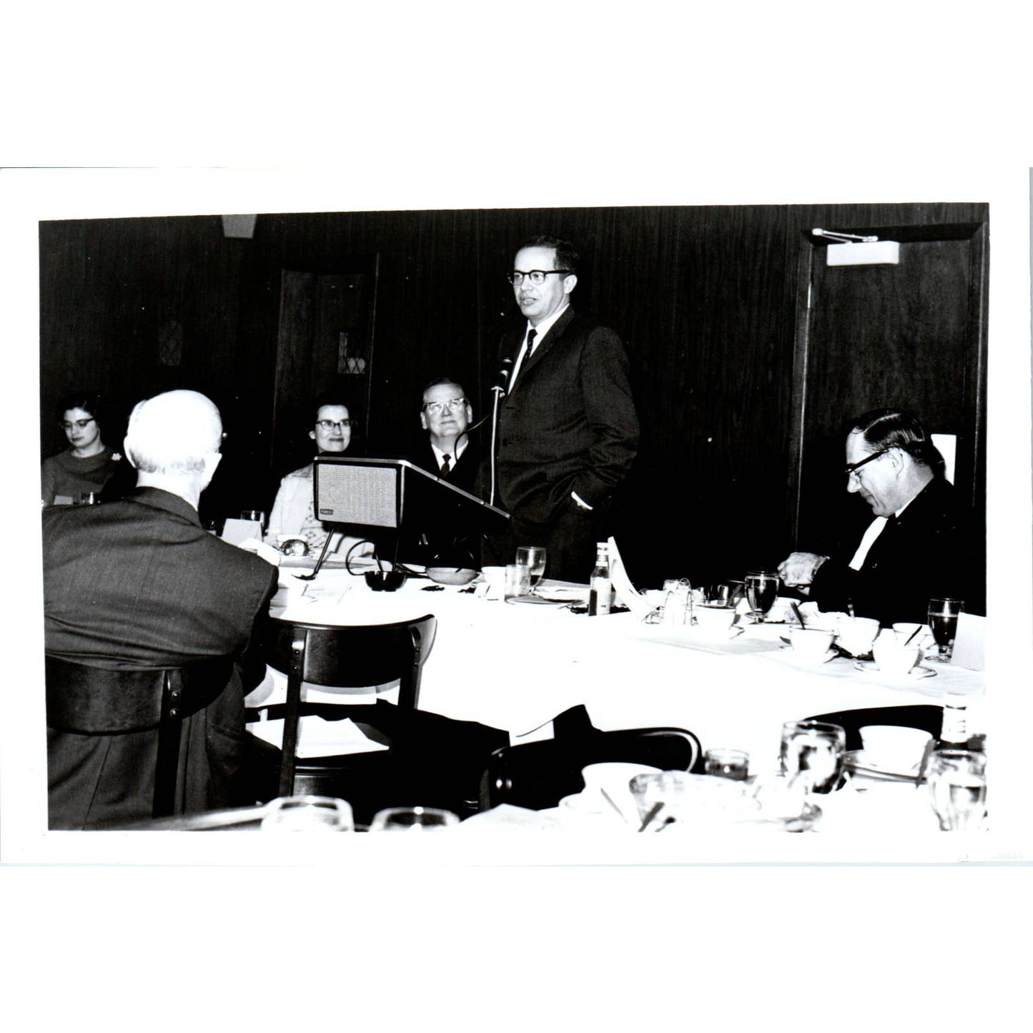 Dr. Bernard B. Fall Addressing Banquet Audience 1966 Original Photo 5x7 TK1-P4